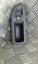Commande bouton lève vitre