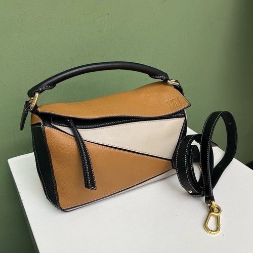 Loewe pre owned authentic - pre-owned,