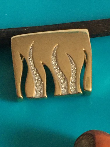 Pendentif doré pour collier - pendentif,