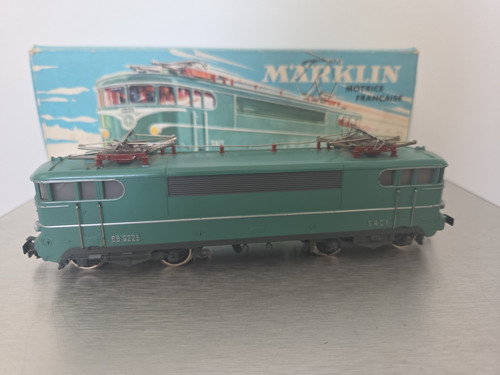 Märklin 3038 locomotive - ho,