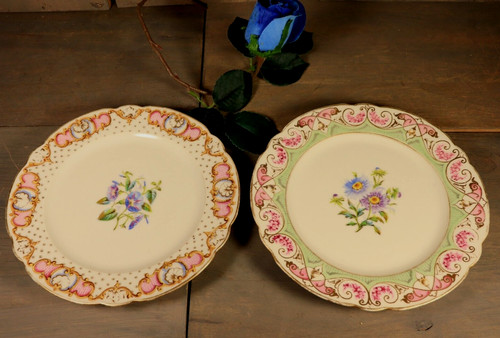 Assiettes vieux - assiettes,