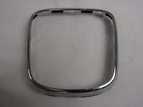 77270 swaa g110 moulure - 77270-swaa-g110-22,