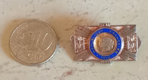 Insigne boutonnière - insigne,