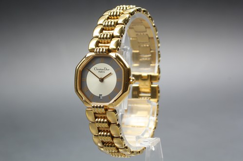 Presque comme neuve - [], montre