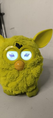Furby boom 2012 jaune chez - 2012,