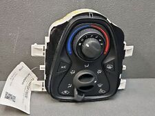 Commande chauffage clim. manuelle - Toyota Aygo II - 55900YV030 *