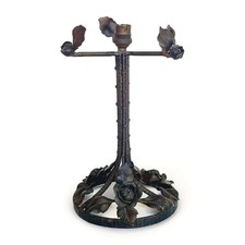 ANCIEN PIED DE LAMPE EN FER