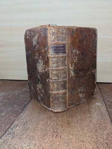 Livre ancien p - livre, ancien-le