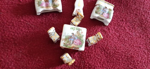 Ensemble miniatures en - de,