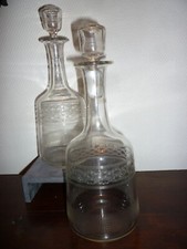 2 ANCIENNES  CARAFES EN