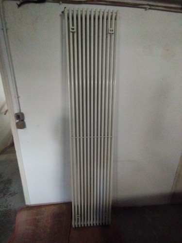 Radiateur eau chaude - radiateur, acova