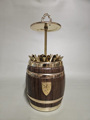 Ancien distributeur - ancien, de