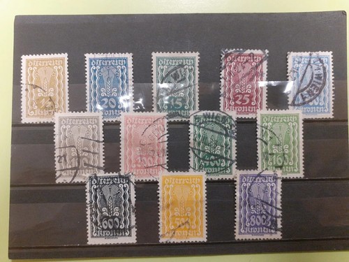 Timbres autriche l année - timbres, l'année