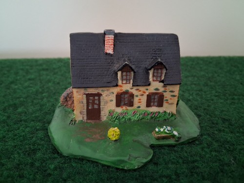 Maison miniature résine - maison,