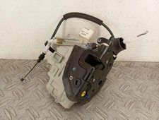 Serrure arriere gauche AUDI A4 3 AVANT PHASE 1 BREAK 8K0839015