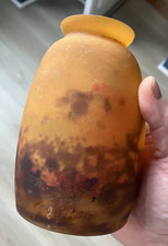 Belle Tulipe pate de verre Orangé signé Degué