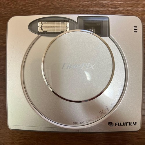 Appareil photo numérique - appareil,