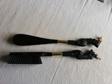 VINTAGE ! CHAUSSE-PIED et BROSSE, motif  Tête De Dragon 