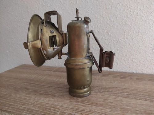 Ancienne lampe carbure - lampe,