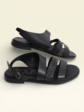 MJUS – Sandales – Cuir –