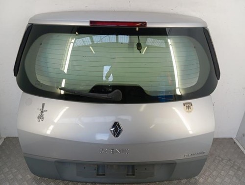 Malle hayon arriere renault - arriere,