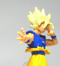 GASHAPON HG 19  GOKU  sangoku