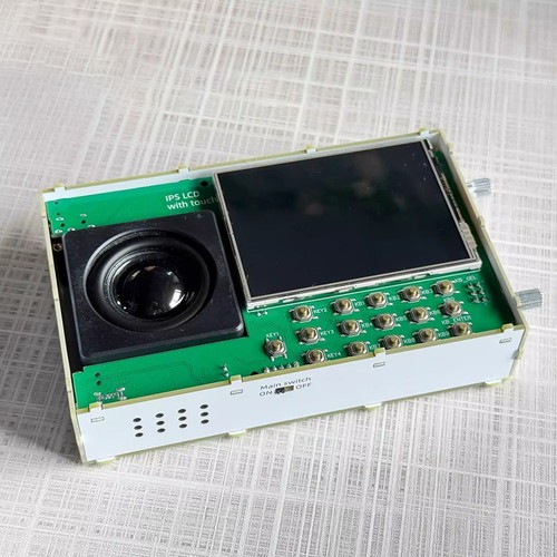 Radio numérique portable