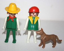 PLAYMOBIL 3502 HOMME ET FEMME FERMIERS CHIEN TRACTEUR CITERNE FERME VINTAGE