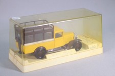 LE5524 SOLIDO AGE OR 1/43