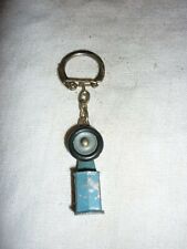 PORTE CLES MACHINE A PNEU  EQUILIBREUSE LAURAVIA