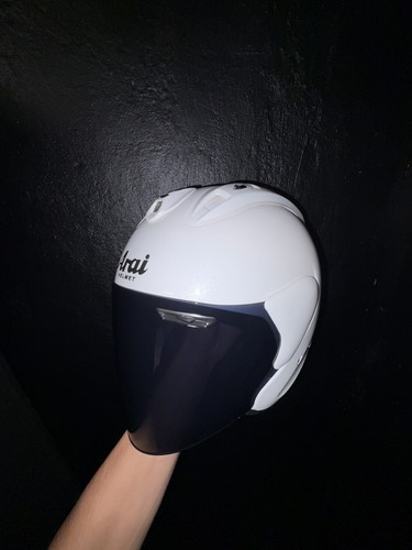 Casque araï - casque, (m)