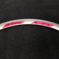 Jante 700 pneu N.O.S "RIGIDA