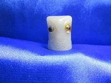 Dé à coudre collection en pierre blanche décor chouette gravé/thimble/fingerhut