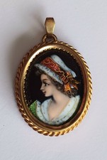 ancien Pendentif portrait