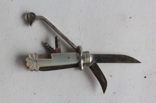 Couteau miniature
