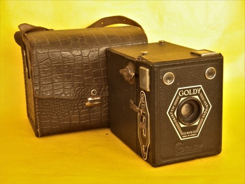 Goldy box - box,