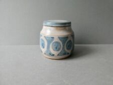 pot couvert en céramique