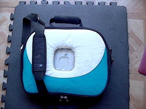 Ibook clamshell blueberry - g3,