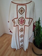 CHASUBLE- de prêtre en satin