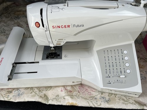 Singer futura sewing - singer,