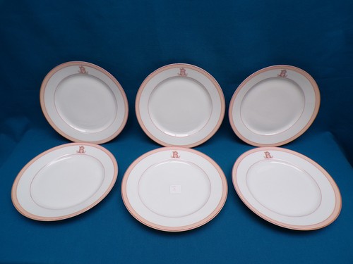 Lot 6 assiettes - n°,