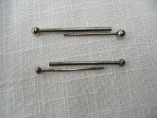 Lot 2 barrettes à boules pour décoration et brevet para