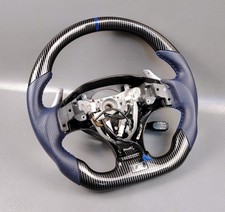 VOLANT À FOND PLAT LEXUS