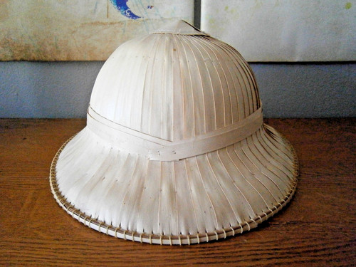 Chapeau type colonial - type,