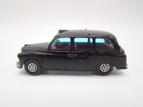 Corgi toys 418 austin - corgi,