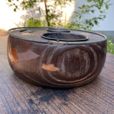 Ancienne boîte en bois de