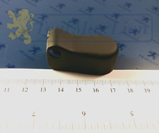 Cabochon porte-raclette essuie-vitre Peugeot 504 cc M1975-> et 504 ->2.860.000