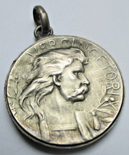 Ancien pendentif médaille