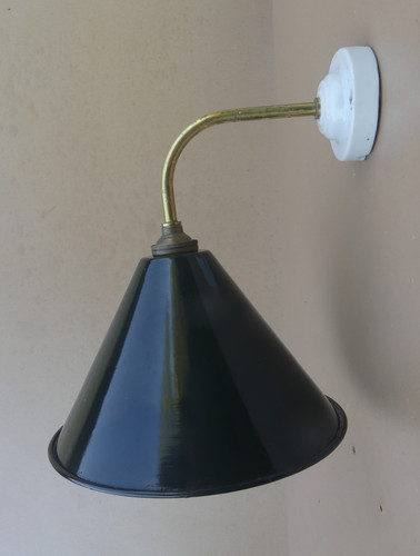 Ancienne lampe cour ferme - ancienne,