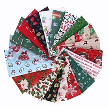 Tissu coton de Noël parfait pour faire suspendre coeurs et étuis à aiguilles